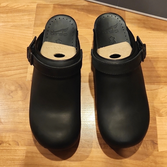 dansko love what you do clogs